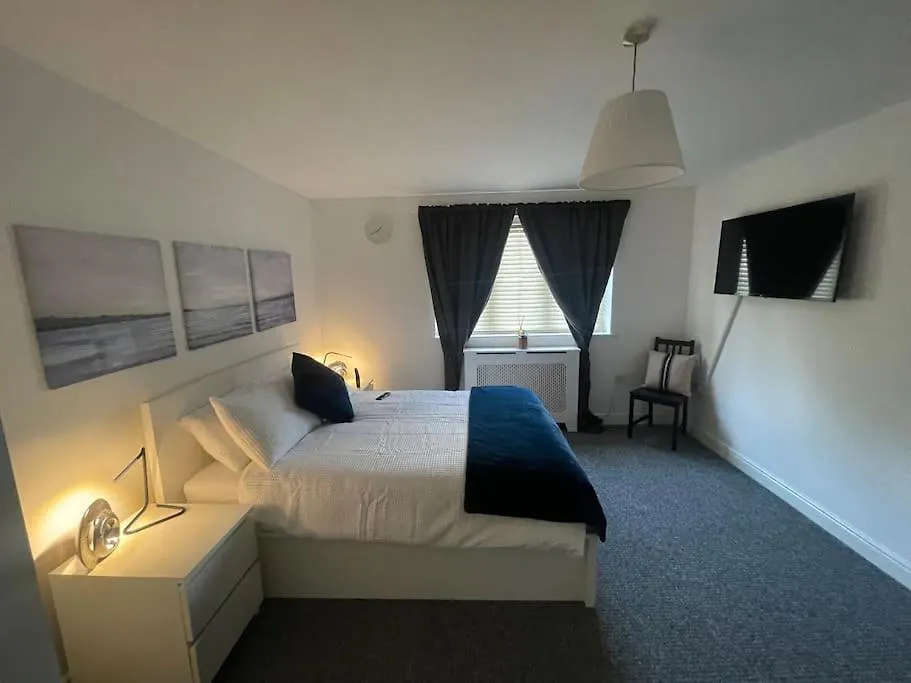 Flamingo Apartments Woolwich Free Parking And Wi-Fi contacts