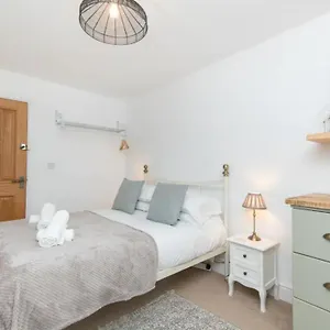 Pass The Keys Cosy 1 Bed Studio In Central Apartment Bath